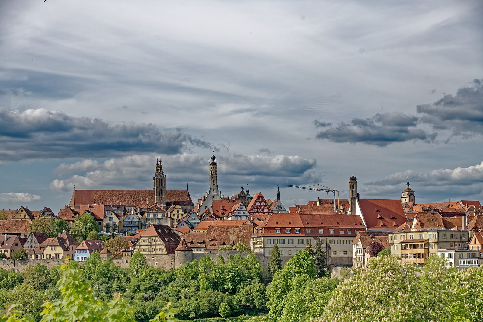 Blick über die mittelalterliche Altstadt von Rothenburg ob der Tauber