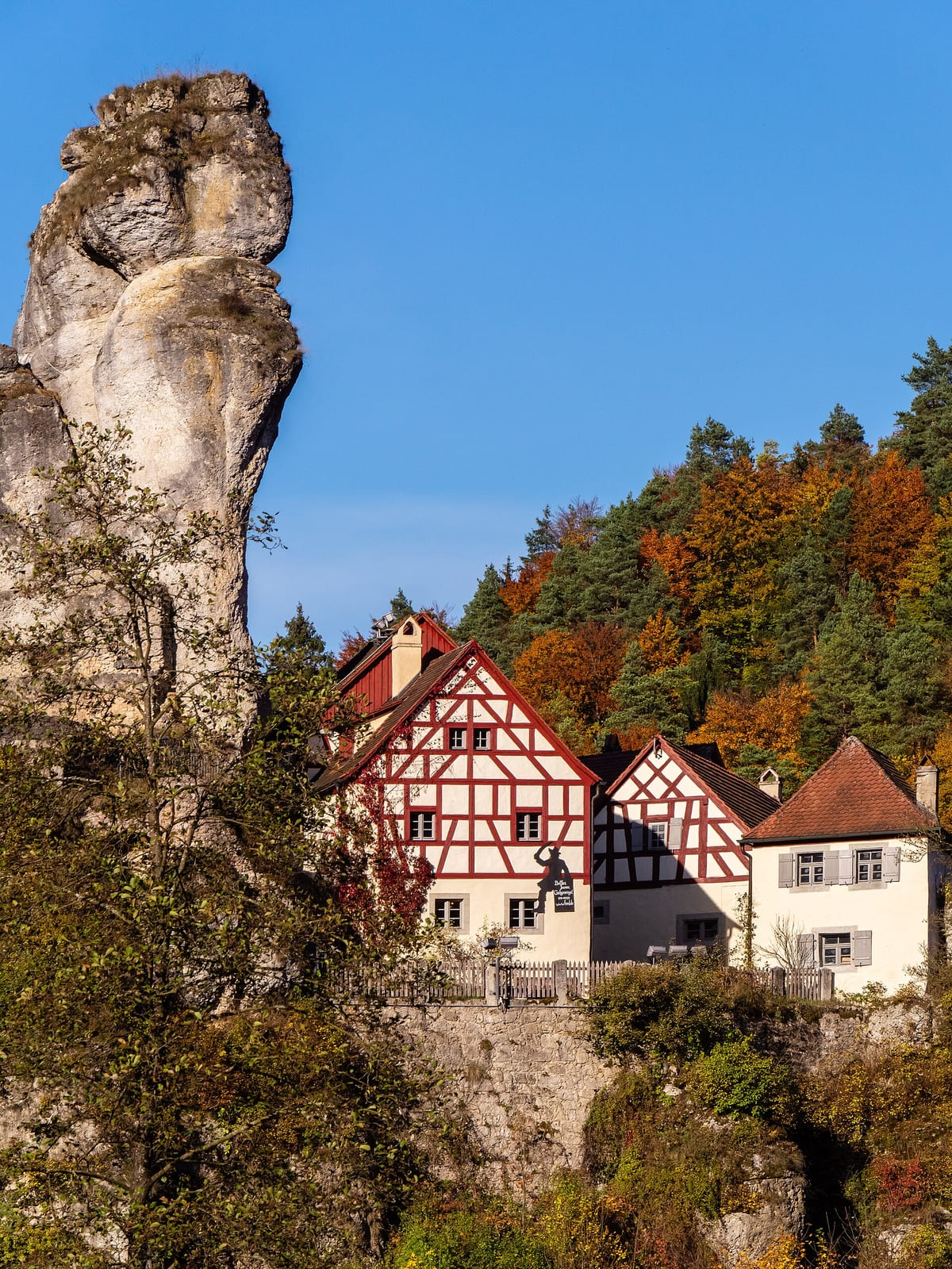 Der Felsenort Tüchersfeld mit dem Fränkische-Schweiz-Museum